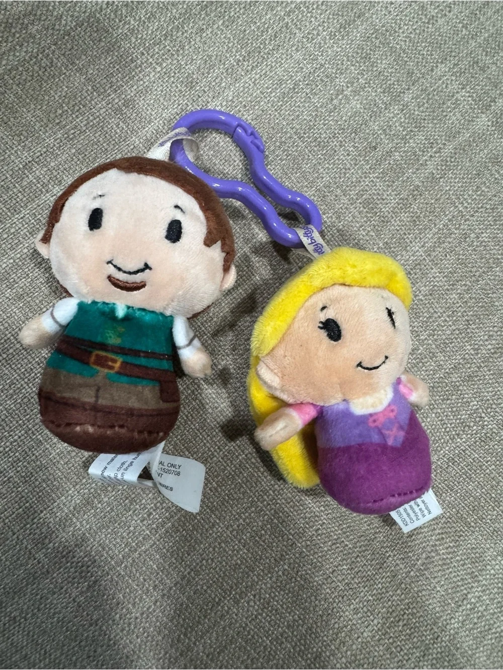 Hallmark Itty Bittys princess clippy collection. Rapunzel and Flynn Rider